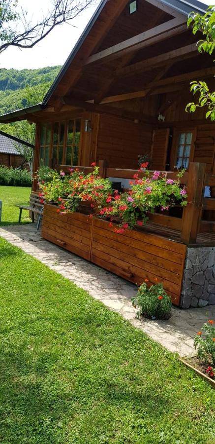 Rest House Ripac Prascijak Exterior foto
