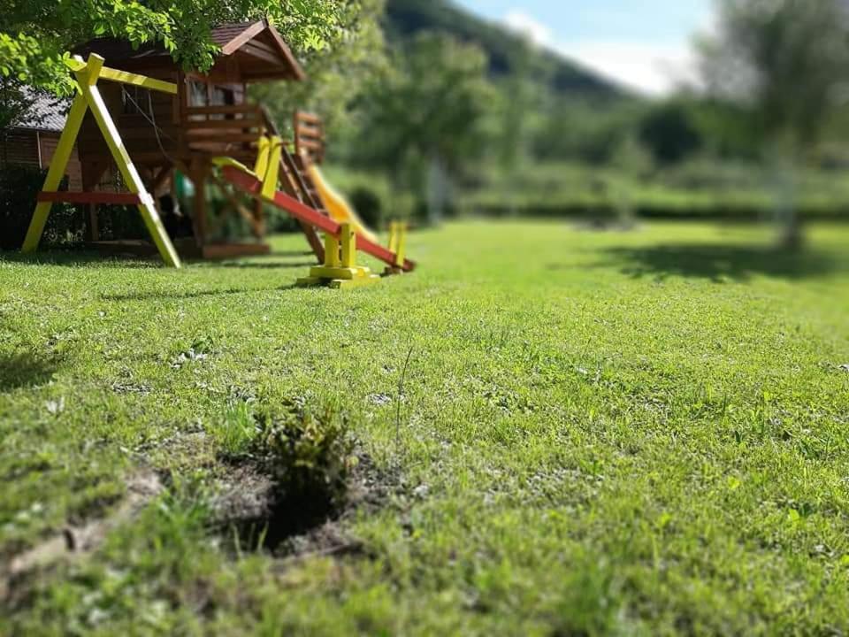 Rest House Ripac Prascijak Exterior foto